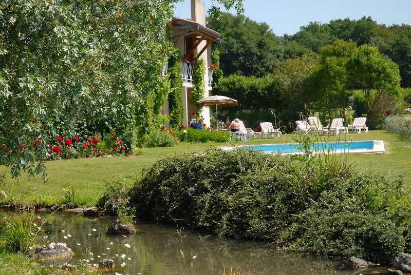 Les Jardins Du Lac Trizay Zewnętrze zdjęcie